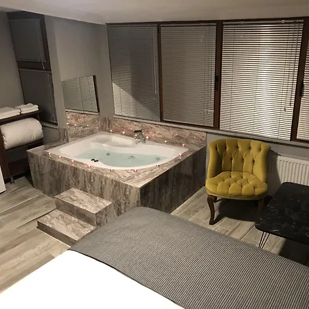 Aparthotel Martin 2*